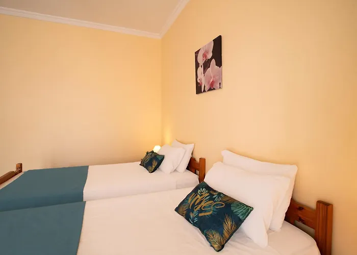 Levante Aparthotel Benitses (Corfu)